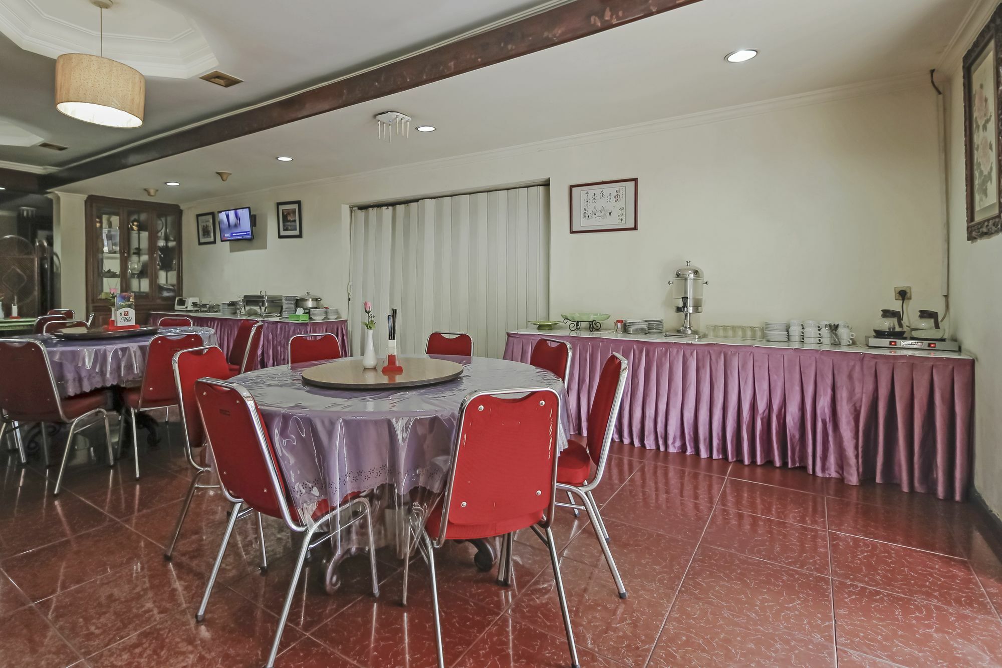 Oyo 108 Hotel Surya Jakarta Exterior foto